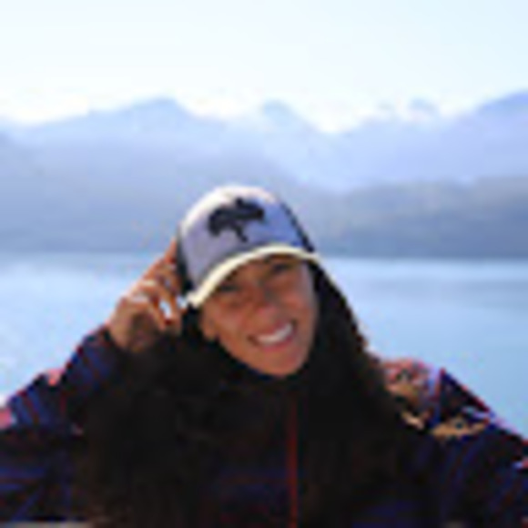 Meet your Posher, Mariela - Picture 1 of 1